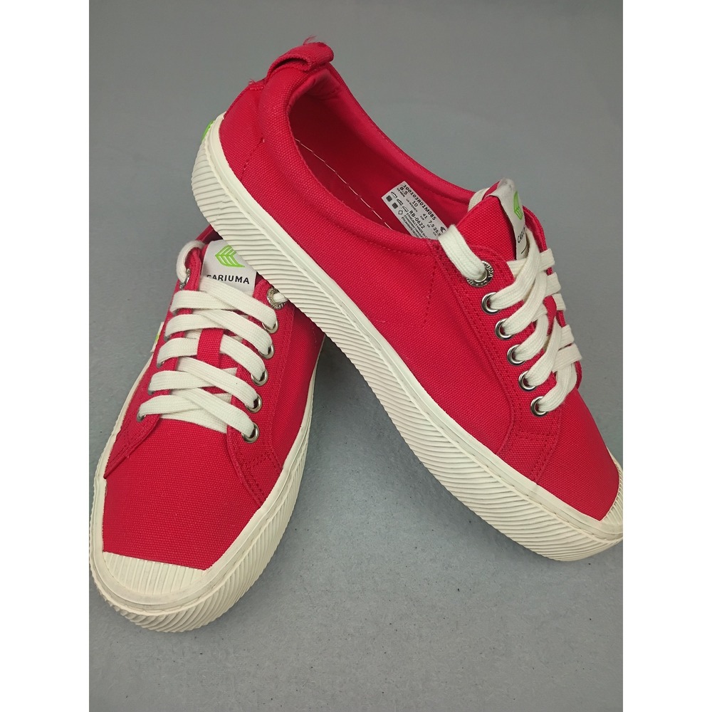Cariuma OCA Low Rose Red Canvas Sneakers Mens 8.5 Womens 10 Handcrafted Low Top